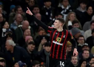 逆袭!从第八级别到国家队 斯科特:当时不确定能否成为职业球员